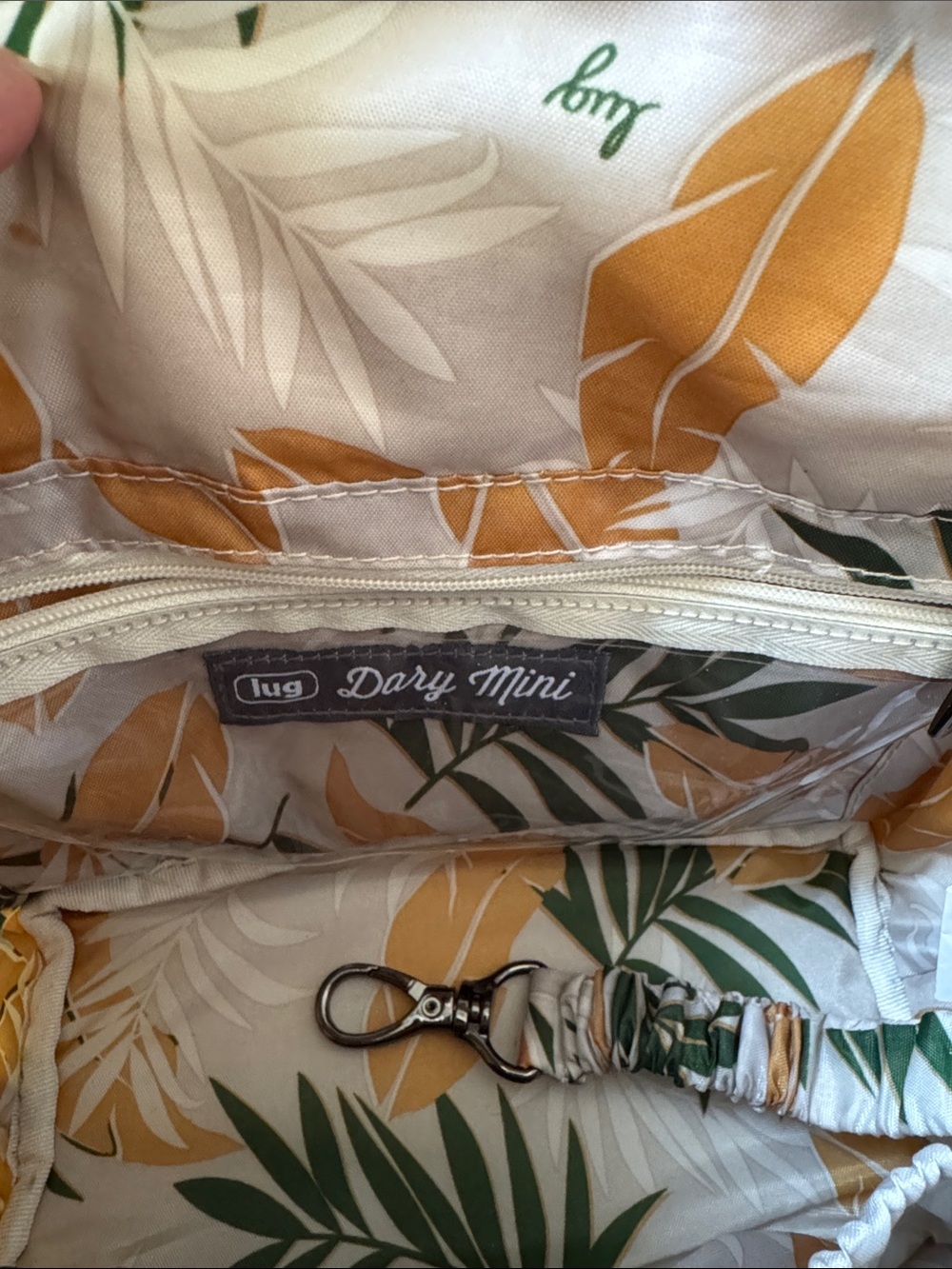 lug Dory Mini Cream Crossbody Tote - Picture 6 of 9